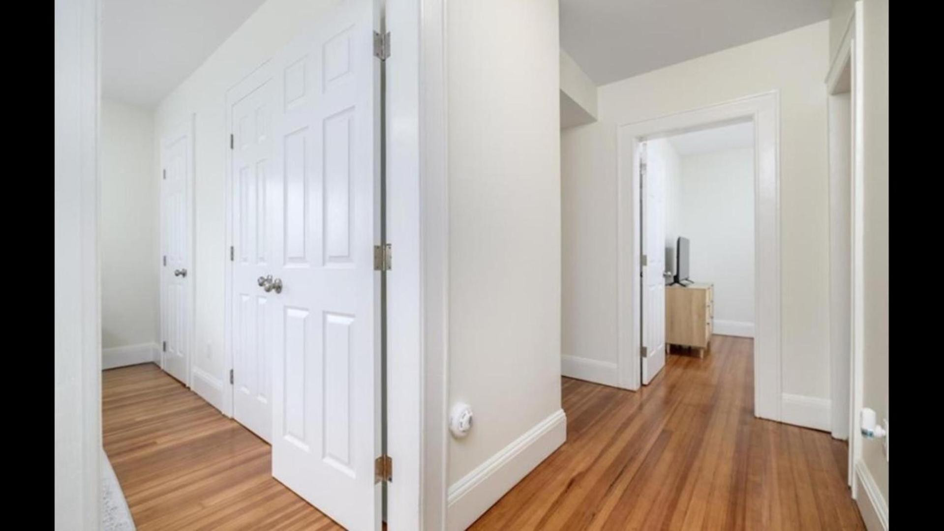 Black Rock Home - 4 Bed - Jacuzzi Bath - Beach Bridgeport Bagian luar foto